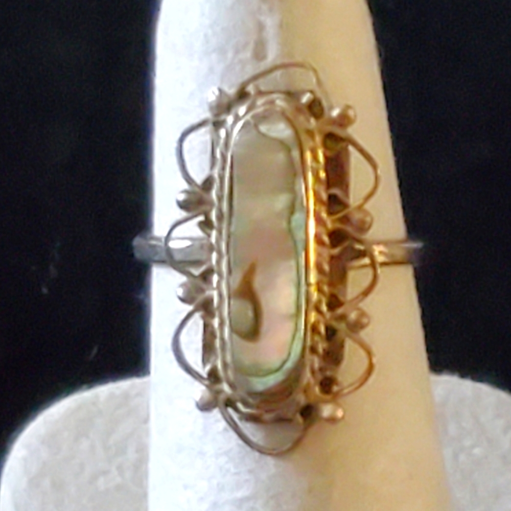 Old Mexican Sterling Abalone Fillagree Ring Size 5.5
